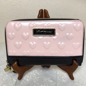 Betsey Johnson Organizer Wristlet Pink & Black